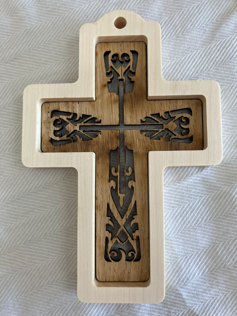 [98-CX] Croix bois Erable et Chêne "Croix"